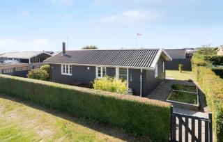Gorgeous Home In Karrebæksminde - Karrebæksminde - 0