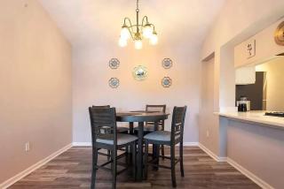 Monthly Furnished entire condo in Newark,Delaware - - 0
