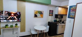 Happy Homestay at Fullerton Suites Condo near Nuvali and Tagaytay - 3