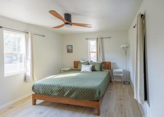 Cozy Crater Lake House Close to Hwy97 - Klamath Falls - 5