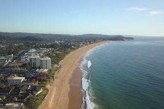 Beachfront Surfside 2BR Apartment - The Coachhouse - Narrabeen - 2