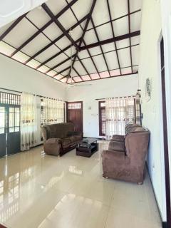 Malas Place - Ampegama - 2