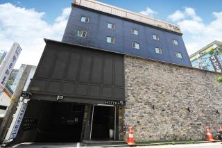 Pyeongtaek Moon Hotel - Pyeongtaek - 0