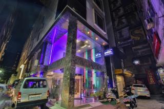 Staybook Hotel Uppal International - New Delhi - 8