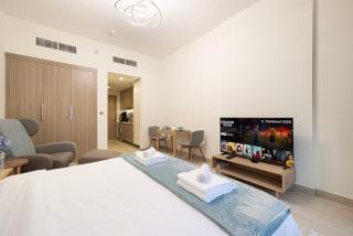 Elegant Studio with Terrace 7 min Burj Khalifa - Dubai - 6