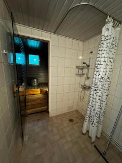 Saunallinen kolmio Yli-Iissä - 2