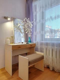 Двокімнатна квартира біля ТРЦ КИЇВ та Каштанової Алеї Документи для відряджень Мережа AlexApartments Цілодобове безконтатне заселення - 4