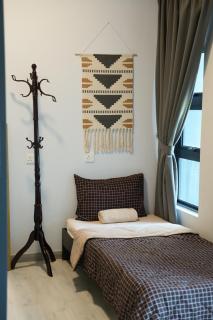 Jesselton Quay Seaview Homestay near Suria Sabah by StayPlace - Kota Kinabalu - 1