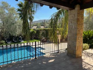 Valencia Grove Villa - 1