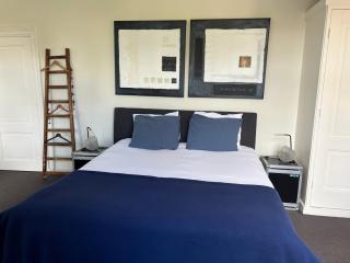 Room One-Twenty-One - Naarden - 5