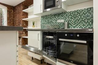 Spacious apartment in quiet courtyard near Charles Bridge - Praga - 7