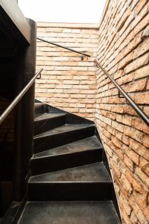 Spacious apartment in quiet courtyard near Charles Bridge - Praga - 1