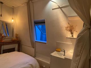 Central cosy room - París - 5