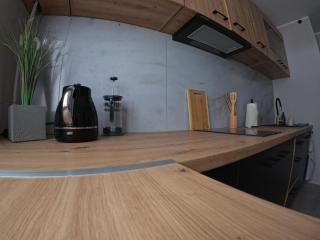 Big and sunny KLIMT APT with super king size bed, comfy office, 3 beds 6 person - Kattowitz - 3
