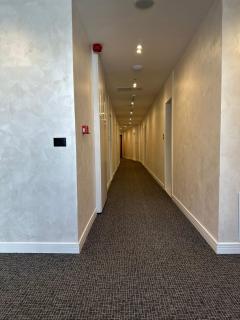 The Queen's Lion Premium HOTEL - Sarandë - 9
