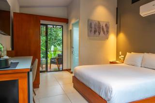 Tifakara Boutique Hotel & Birding Oasis - Fortuna - 1