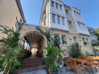 Adil Pansiyon - Çeşme - 0