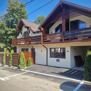 Ariana house - 2