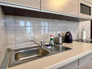 Przytulna kawalerka Rzg 5 - 1