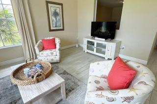 Windsor Lodge Unit #19, studio close to beaches - Osprey - 8