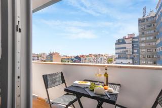 Modern Apartment by CM Properties - Amadora - 2