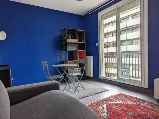 Charmant studio avec balcon et vue Tour Eiffel - París - 2