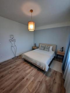 Alfis ApartHotel - Piatra Neamţ - 4