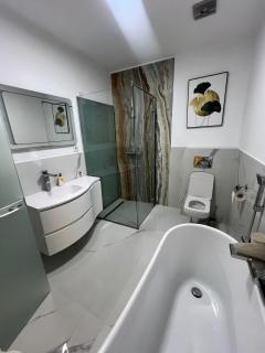Luxury Central Bucharest - Bucarest - 7