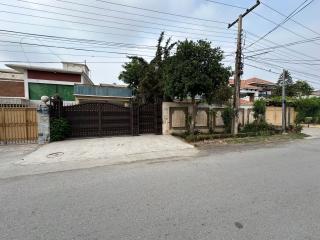 Luxurious Haven In Hayatabad - Peshawar - 6