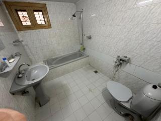 Luxurious Haven In Hayatabad - Peshawar - 2
