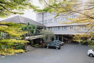 Anugrah Hotel Sukabumi - 8