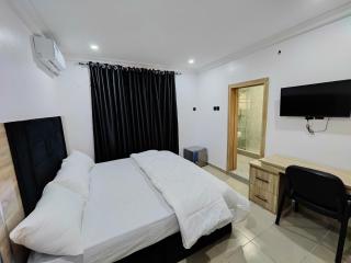 Lekki Continental Apartment - Lagos - 8