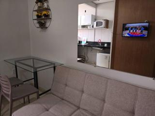 kitnet 103 com ar e 2 tv smart - Montes Claros - 8