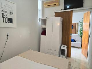 kitnet 103 com ar e 2 tv smart - 1