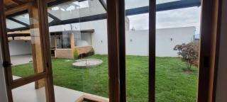 Chalet With Lake View - San Rafael - 2