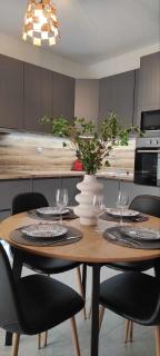 Sea View Urban Apartment - Kavala - 0