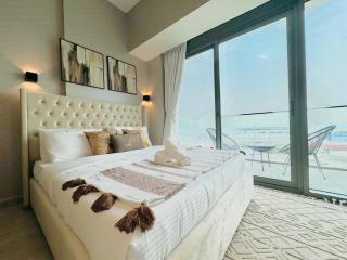Venduras - Skyline View Farhad Azizi Residence Al Jaddaf - Dubai - 0