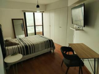 Habitación con baño privado a metros de San Isidro - 0