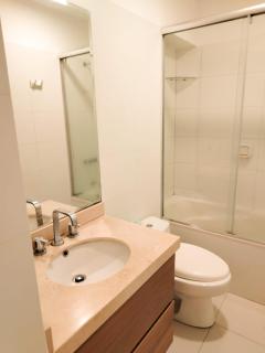 Habitación con baño privado a metros de San Isidro - 8