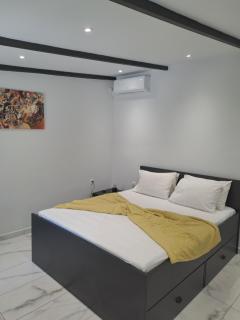 Vicky's place,near Athens airport - 9