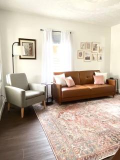 Cozy home in Akron - Akron - 0