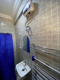 Fully Equipped Studio in Osu 2 - Accra - Accra - 6