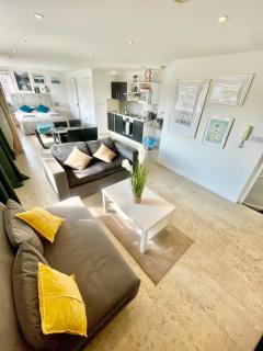 Studio - Sleeps 2 - Parking - Wifi - 4