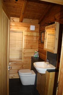 Ronaldsay Log Cabin - Strontian - 6