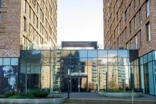 Modern Trafford 1BR Apartment-Free Parking-Cinema Room - Manchester - 1