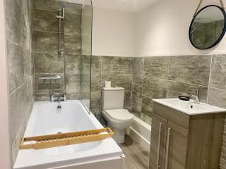 uniquejoe properties - Manchester - 8
