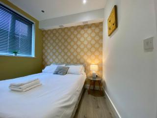 uniquejoe properties - Manchester - 7