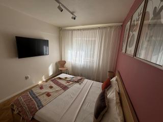 Boho Chic Apt with Fast Wi-Fi AC and SmartTV - Constança - 3