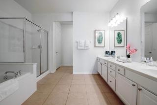 Vista Cay Lakeview Allure Near all Theme Parks, and walk to Convention Center - Orlando - 7