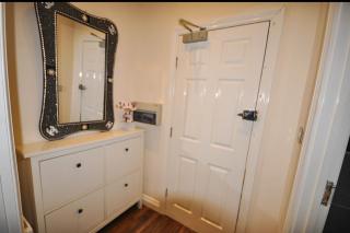 Luxurious 2 Bed Apartment - Bedford - 2